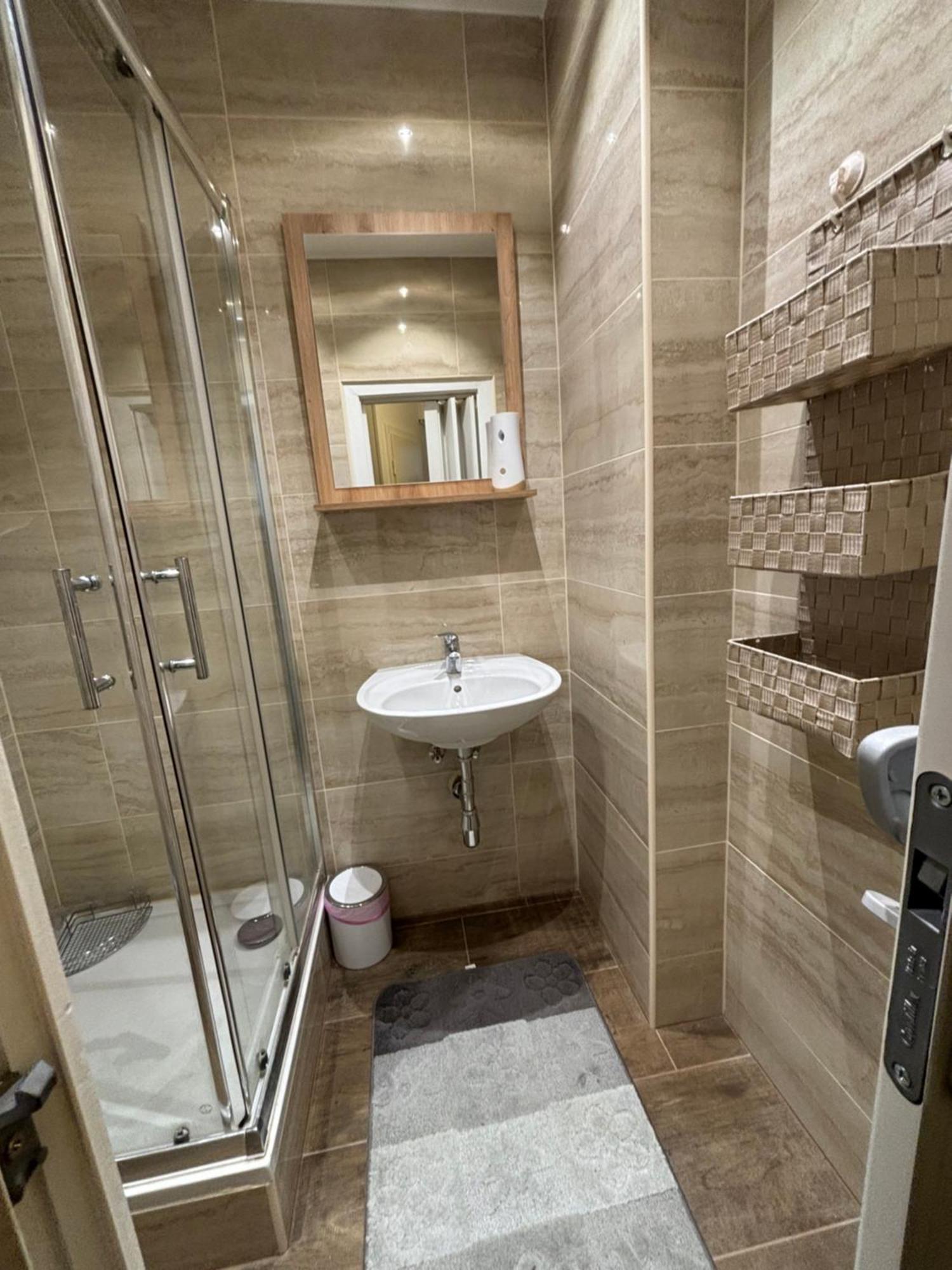 Hotel Default 1170 Wiedeń Zewnętrze zdjęcie